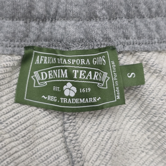 Denim Tear Grey Sweatpants with White Florals Unisex - Picture 5 of 12